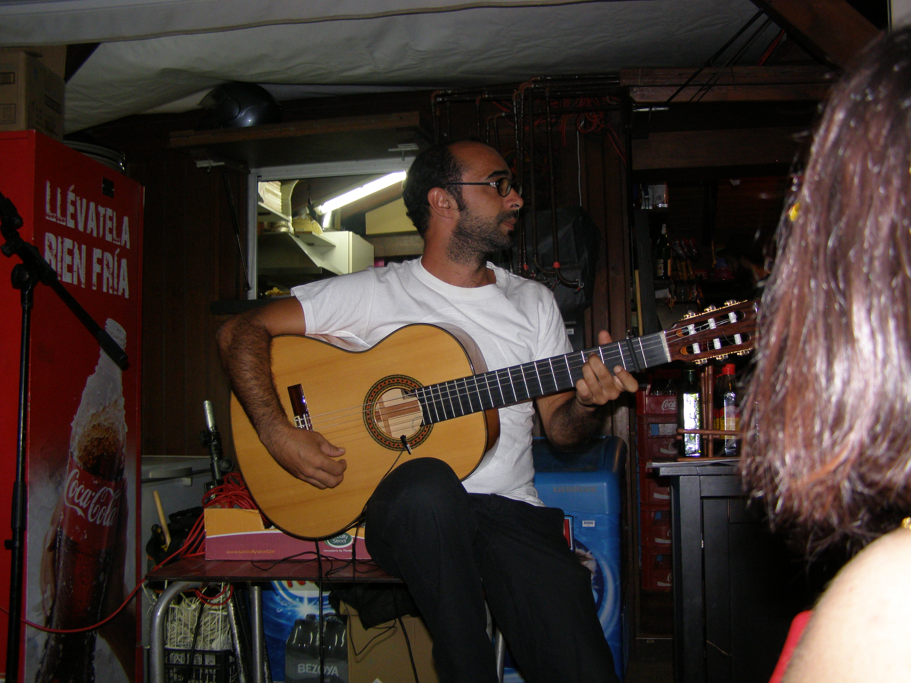 El magnífico guitarrista Hugo J. Martínez 1