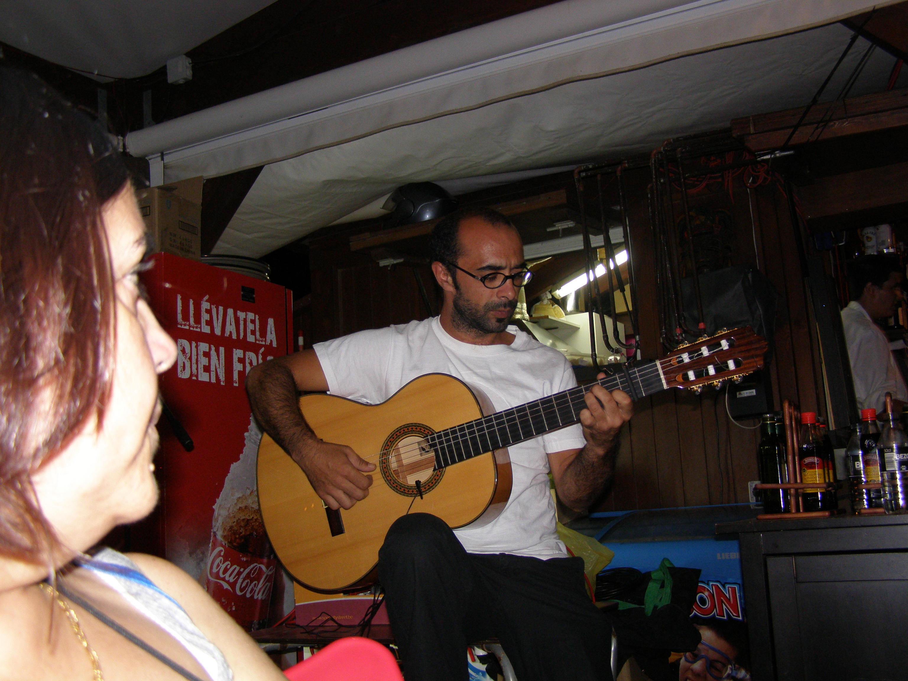 El magnífico guitarrista Hugo J. Martínez 2